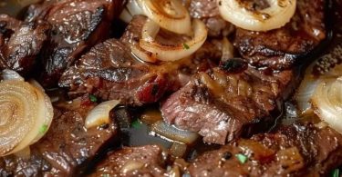 Classic Beef Liver with Caramelized Onions